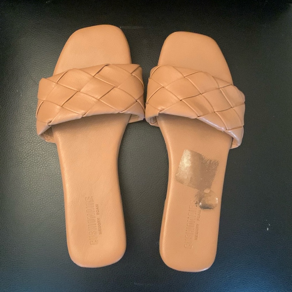Tan one strap sandal